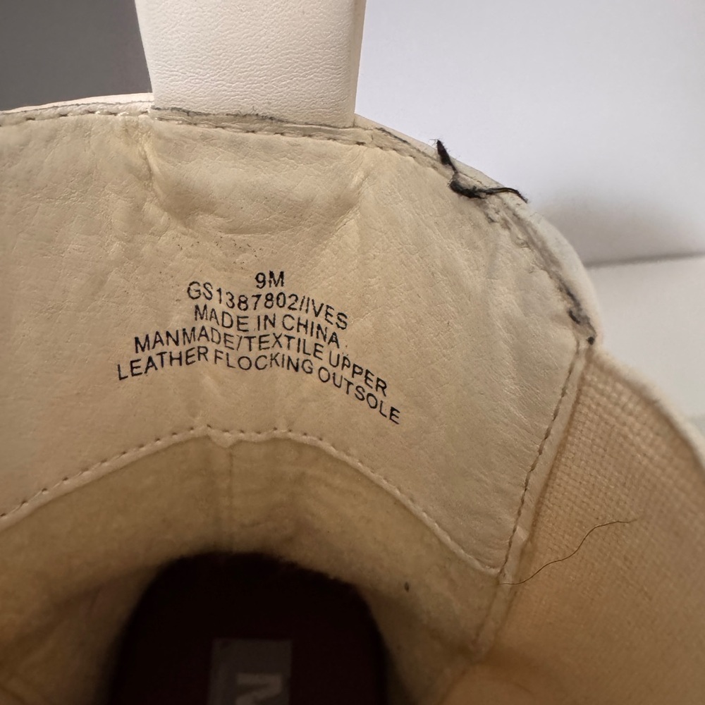 MIA Off-White Ankle Boots - Picture 8 of 8
